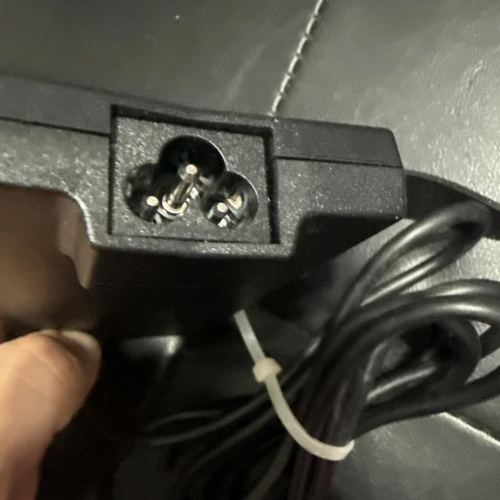 Dell genuine 65w